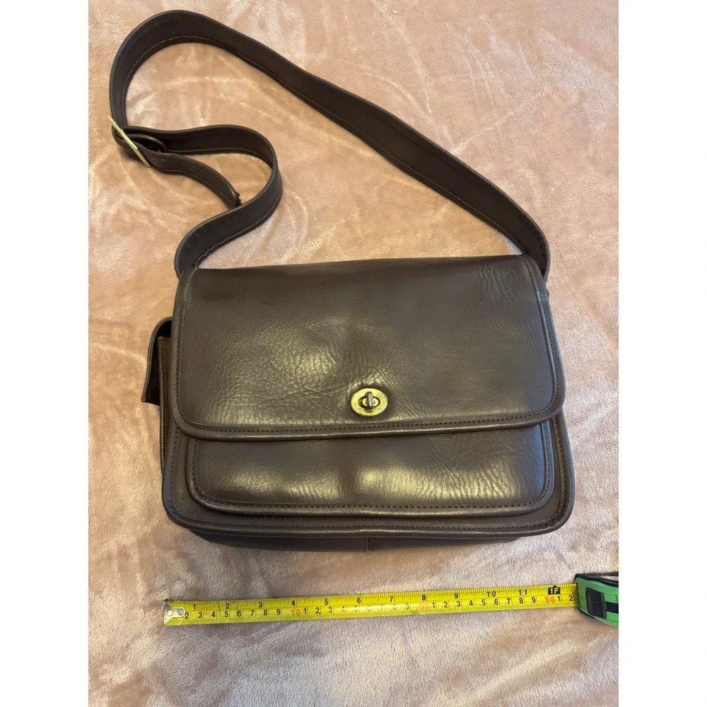 Vintage Coach Brown Leather Messenger Crossbody Bag